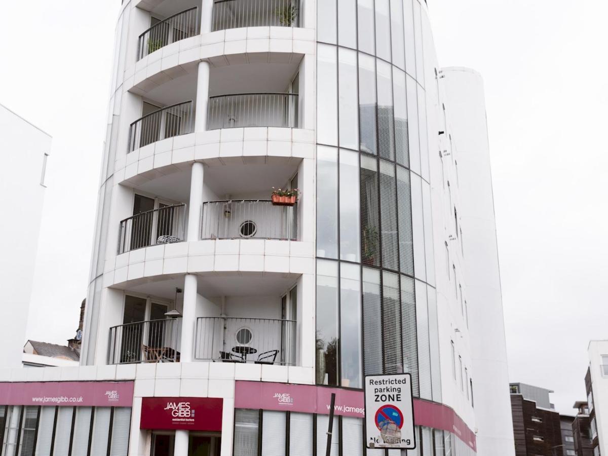Pass The Keys Stylish 2Bed Rental Unit Glasgow Green Ngoại thất bức ảnh