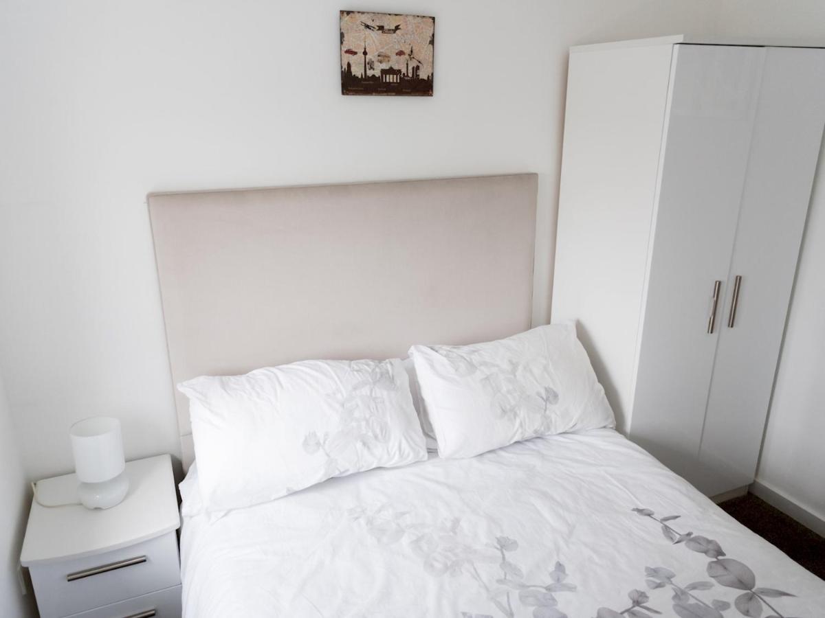 Pass The Keys Stylish 2Bed Rental Unit Glasgow Green Ngoại thất bức ảnh