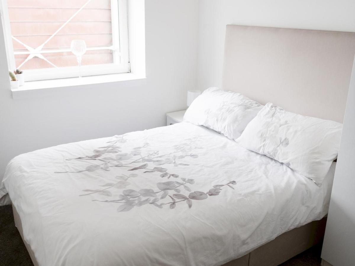 Pass The Keys Stylish 2Bed Rental Unit Glasgow Green Ngoại thất bức ảnh
